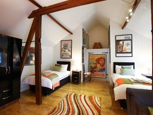 Old Croft Stables Hotel